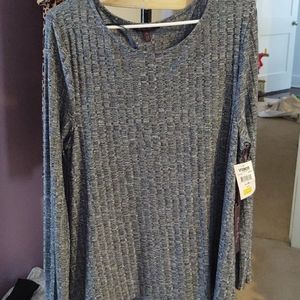 Olivia Sky Long Sleeve Shirt